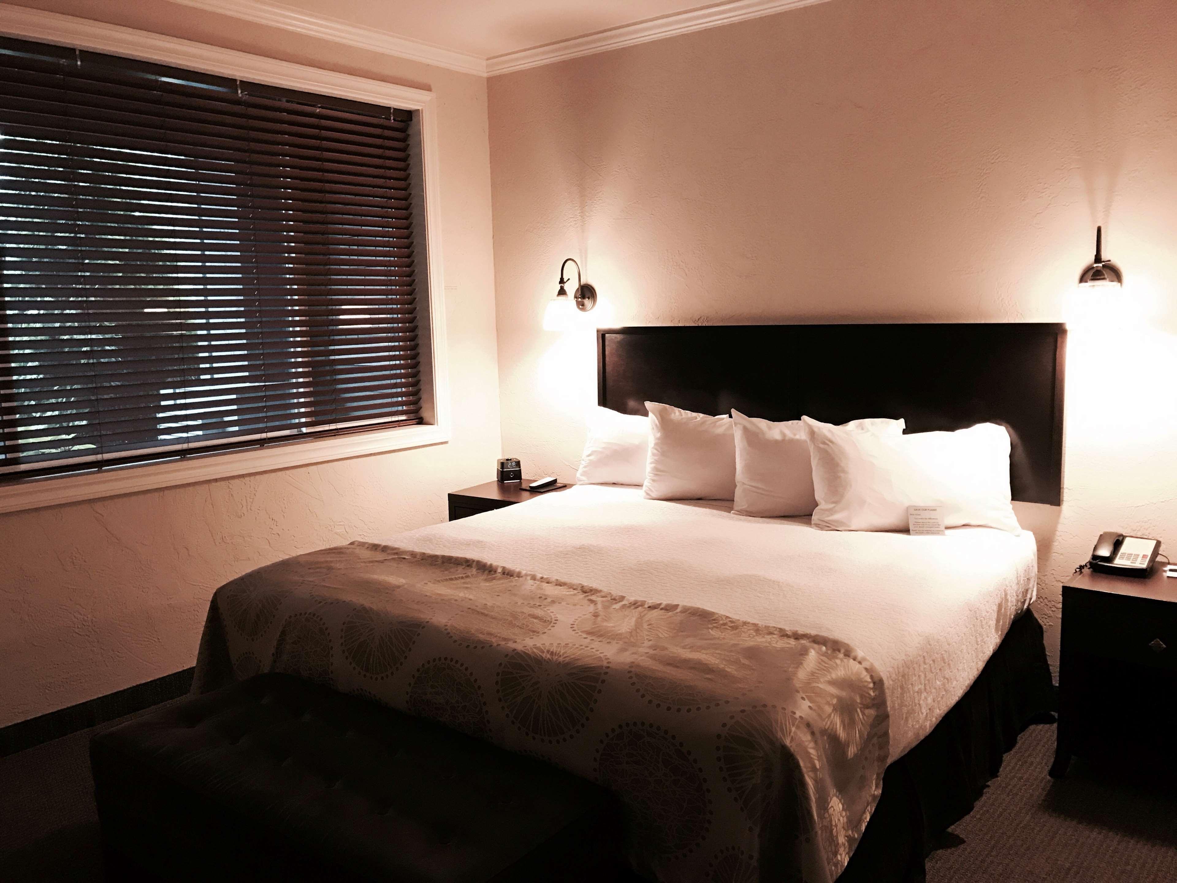 Western Wesley Inn&suites