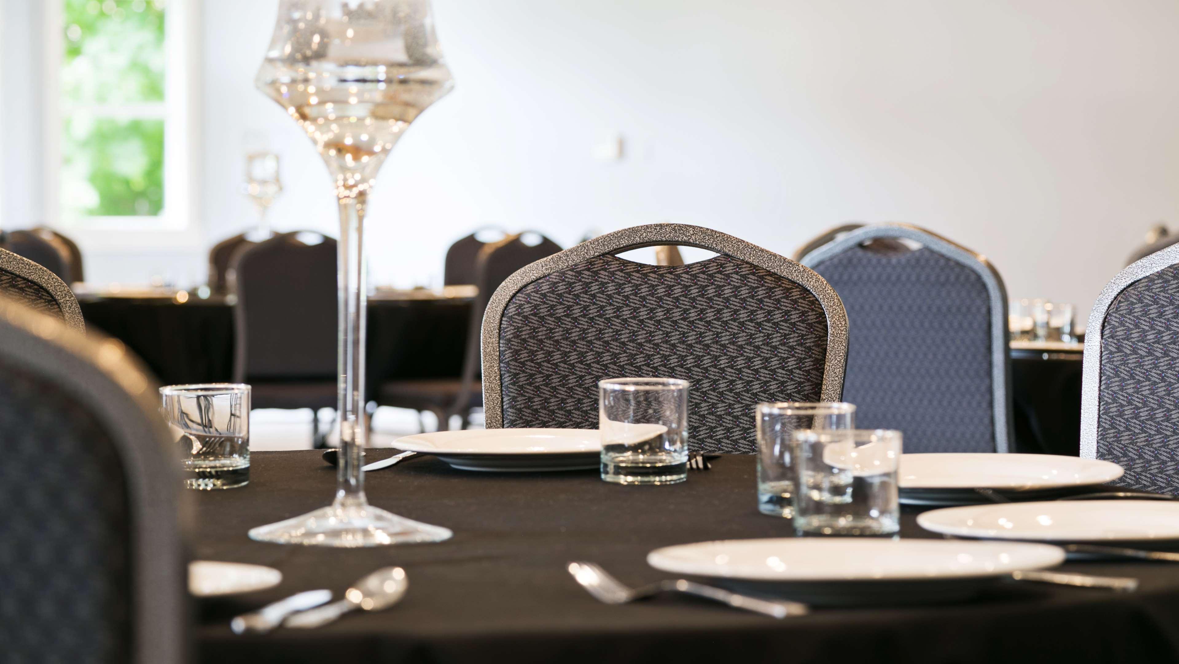 Western Wesley Inn&suites 3*