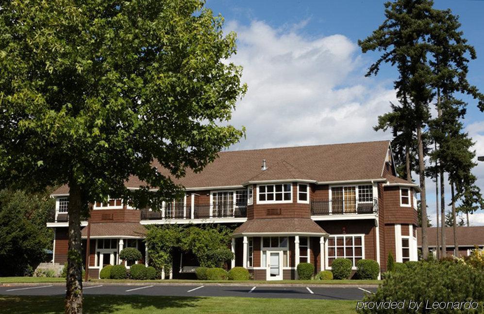 Western Wesley Inn&suites Hotel